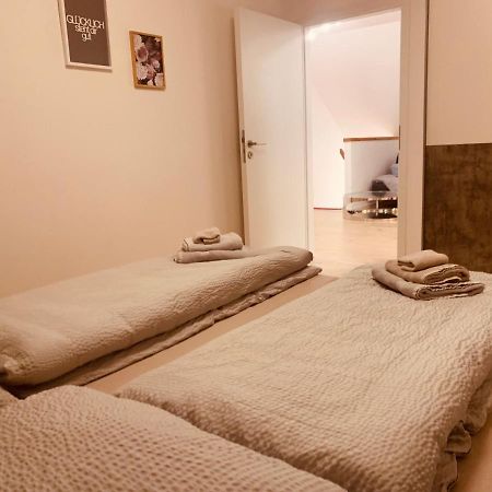 Felix Living 3, Modern & Cozy 2 Zimmer Wohnung, Netflix, Parkplatz Salzweg エクステリア 写真